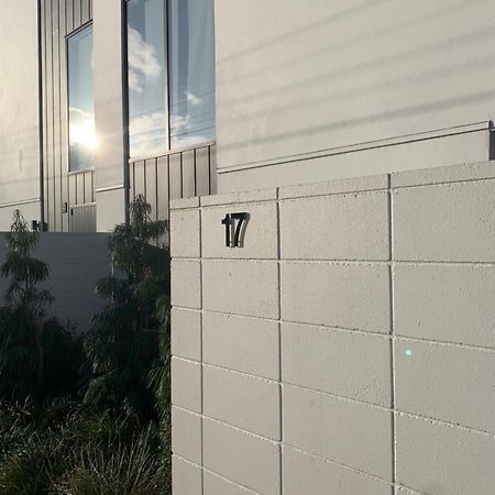 Enjoy Downtown Mount Maunganui Hotel Exterior photo